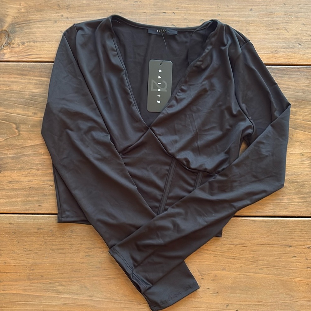 NWT corset bottom v neck top